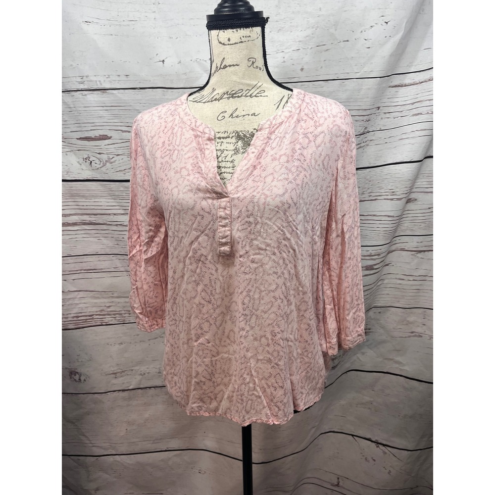 Willi Smith Pink Snakeskin Print Split V-Neck 3/4 Sleeve Rayon Blouse Size M